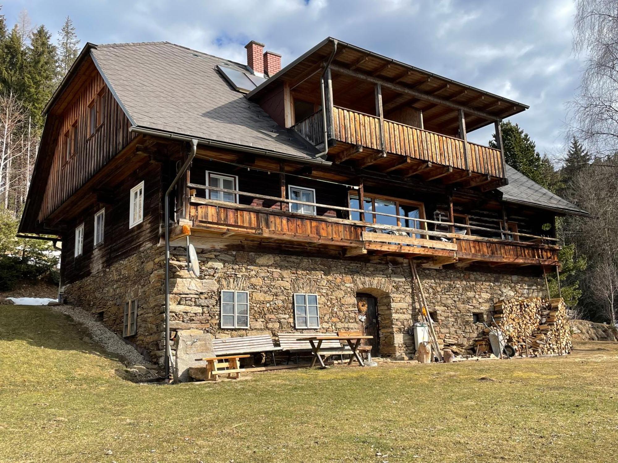 Apartments Im Almhaus Bachler Gundisch Екстериор снимка